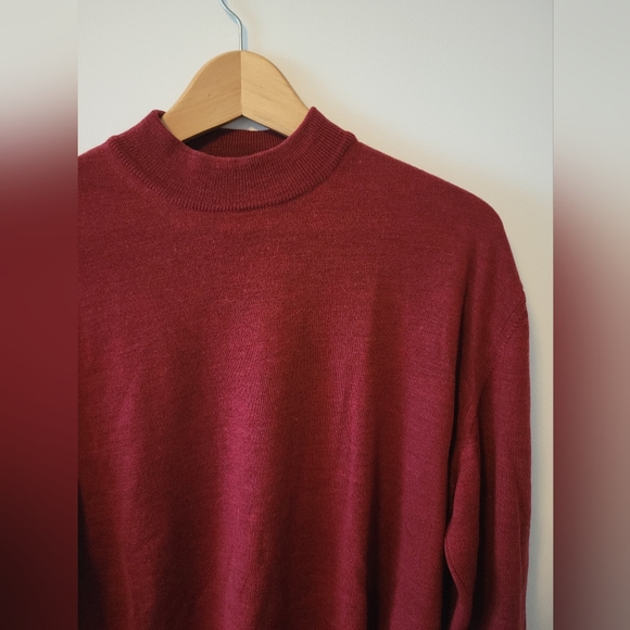 Hugo Boss Merino Wool Sweater - Picture 7 of 7